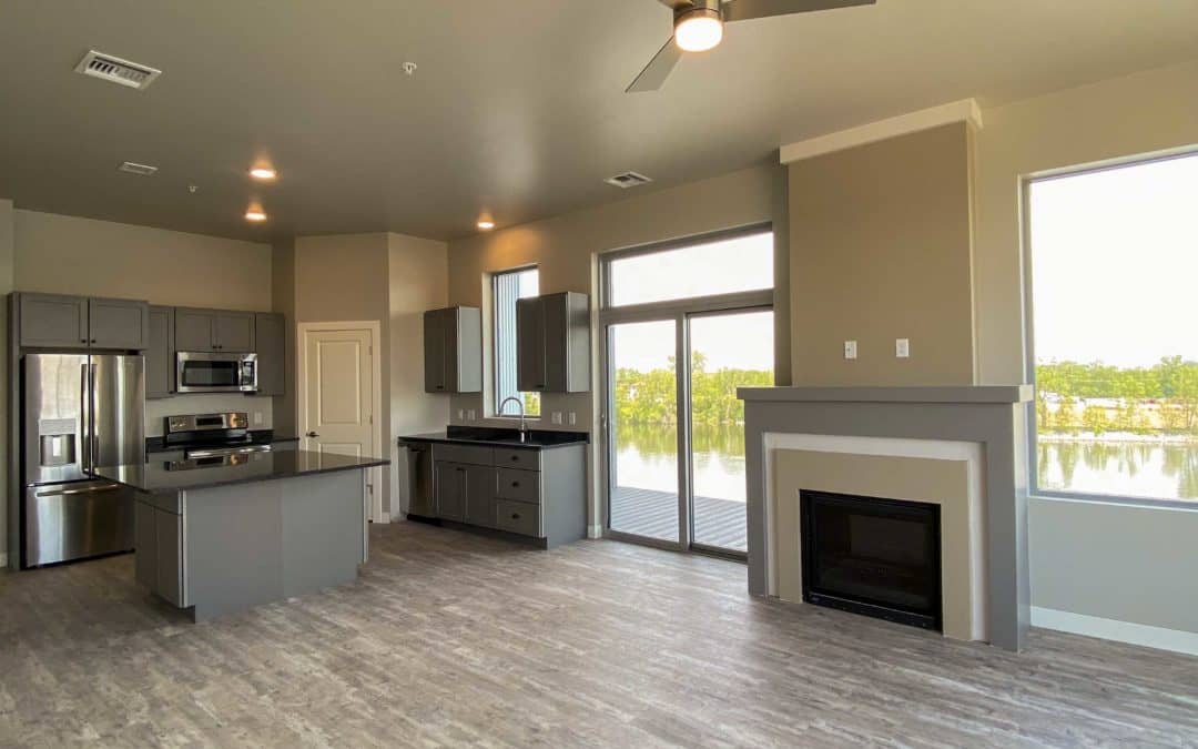 Kimberly Waterfront Apartments THE CURRENT of the Fox Kimberly